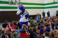 Mary-Frank-Indianapolis-Colts-Mascot-Blue-Visits-9-18-25-148
